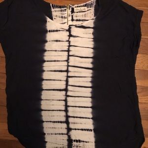 Olive & Oak Loose Tee